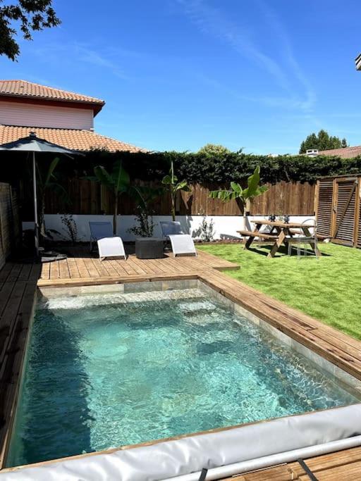 Logement Avec Piscine Privee Chauffee Biarritz Exterior photo